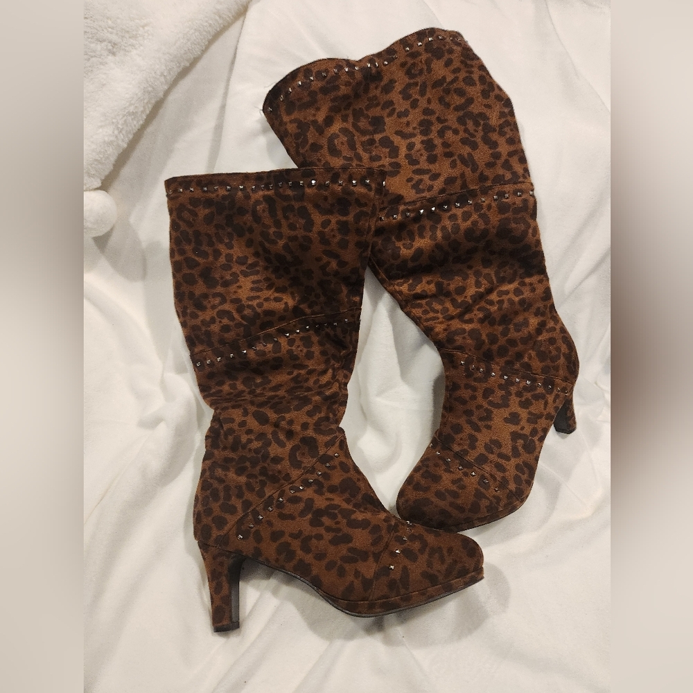 Celebrity Pink Extra wide calf boots size 10